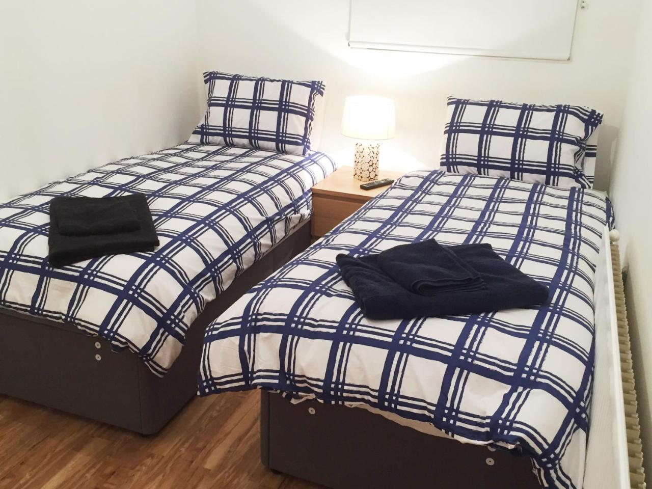 1 Fitzhamon Embankment Apartments Opposite Principality Stadium - Long Stay Offer Кардиф Екстериор снимка