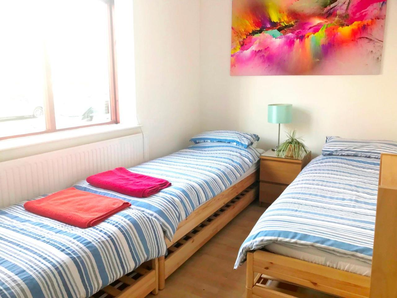 1 Fitzhamon Embankment Apartments Opposite Principality Stadium - Long Stay Offer Кардиф Екстериор снимка